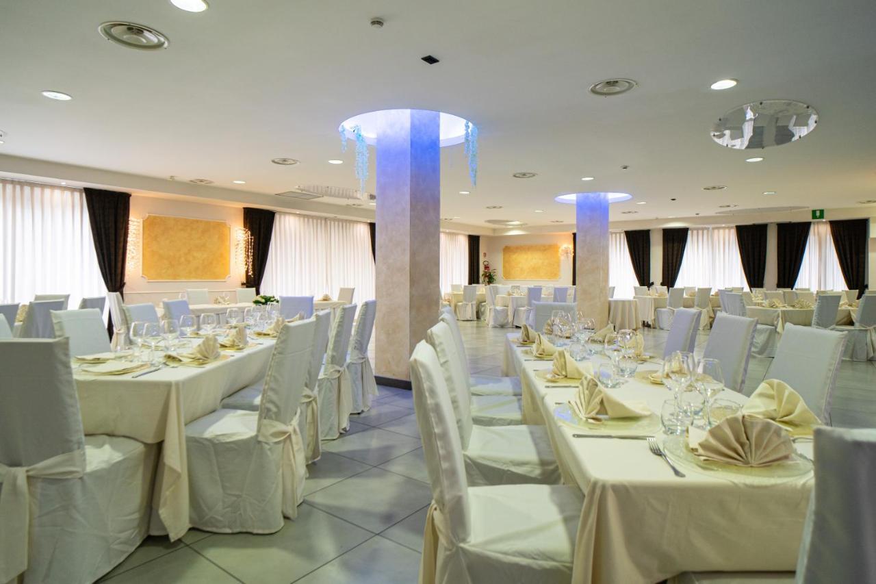 Hotel Insteia 폴라 외부 사진