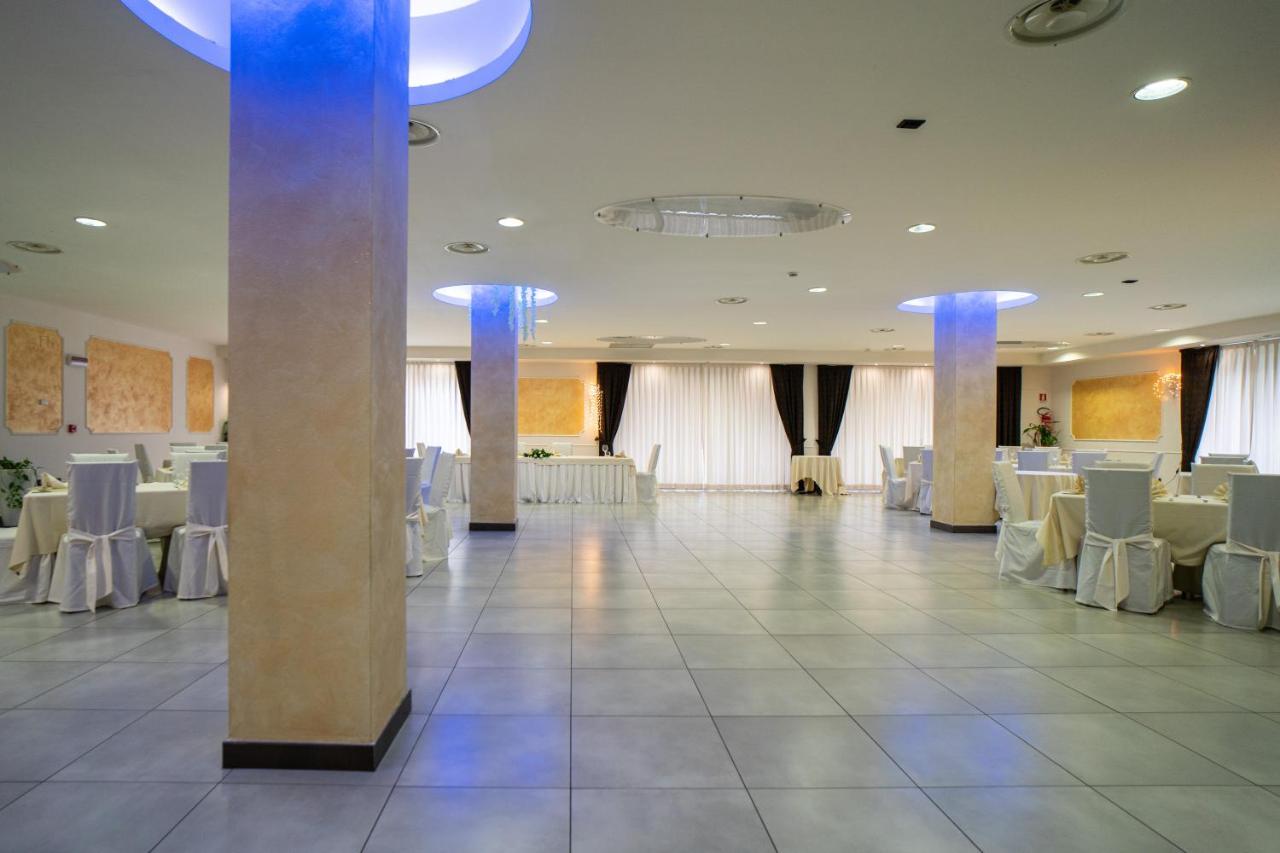 Hotel Insteia 폴라 외부 사진