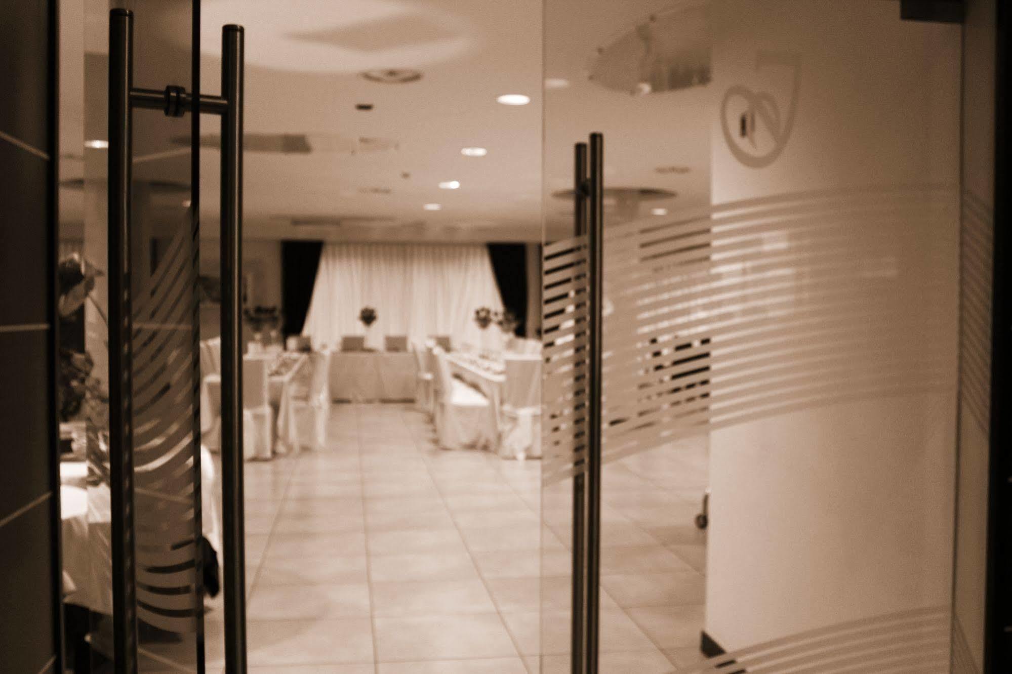 Hotel Insteia 폴라 외부 사진